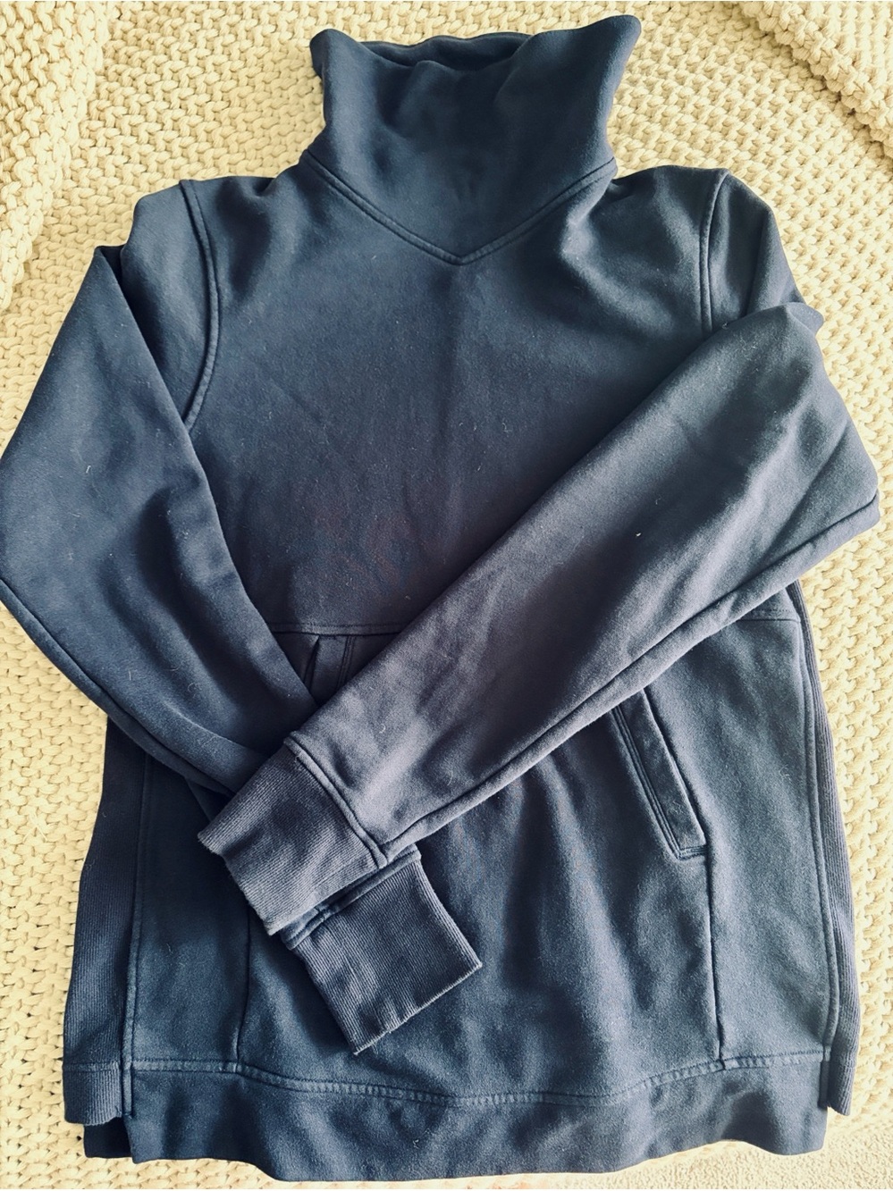 lululemon athletica Women's Blue Funnel-Neck Pullover